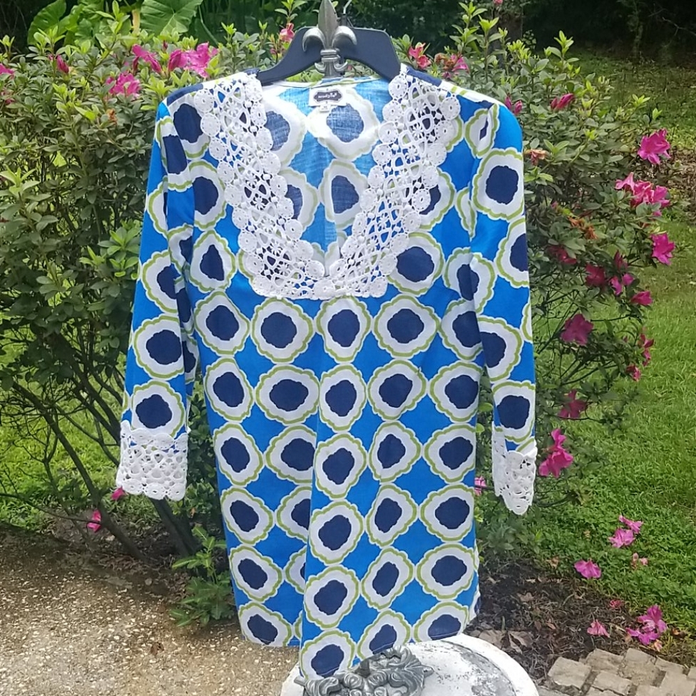 Mudpie tunic shirt